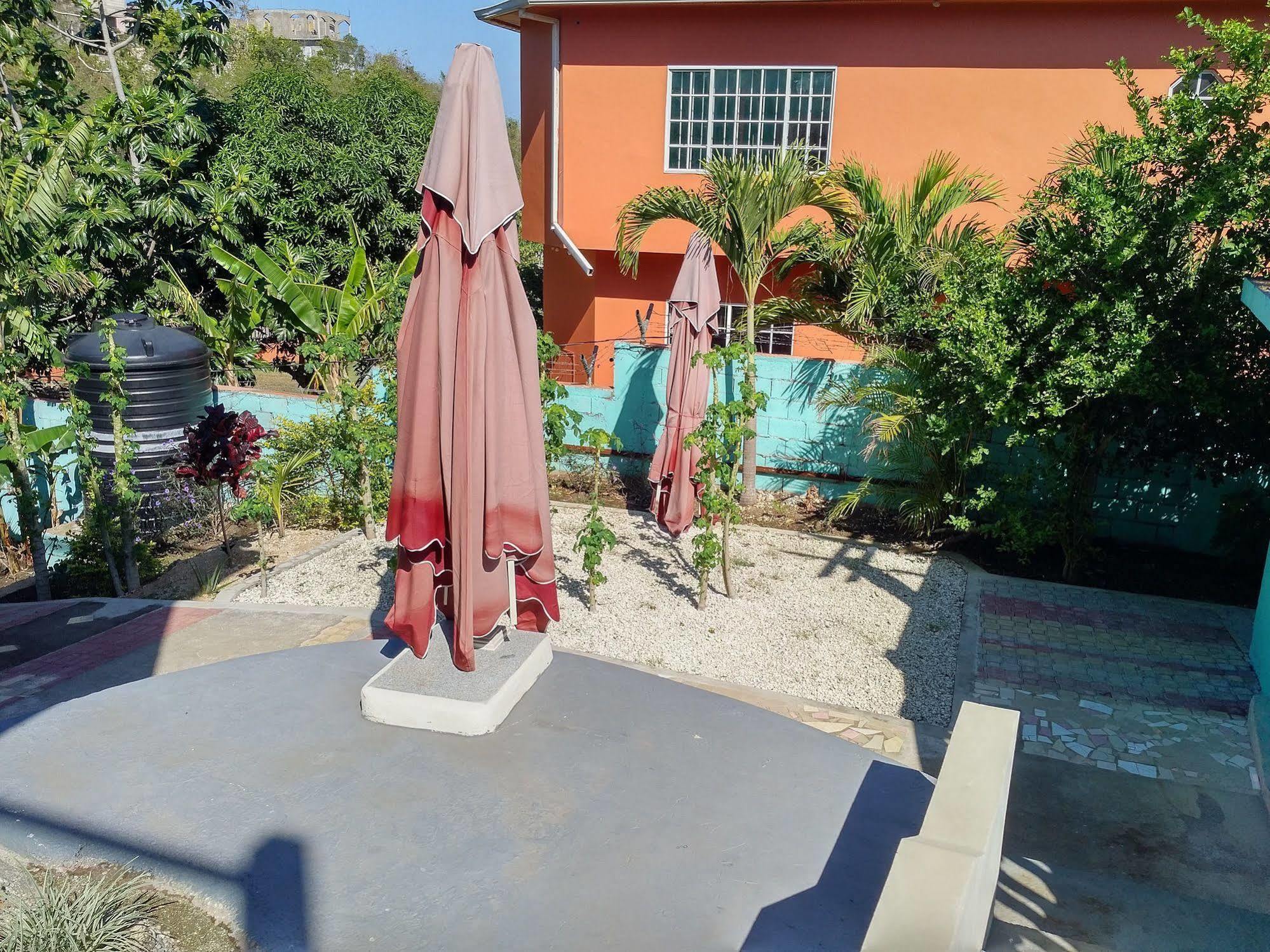 Negril Sky Blue Resorts ภายนอก รูปภาพ