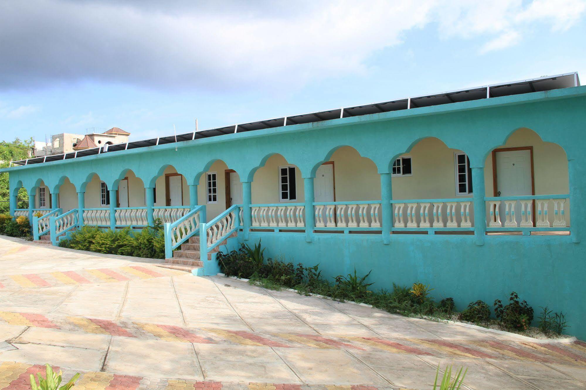 Negril Sky Blue Resorts ภายนอก รูปภาพ