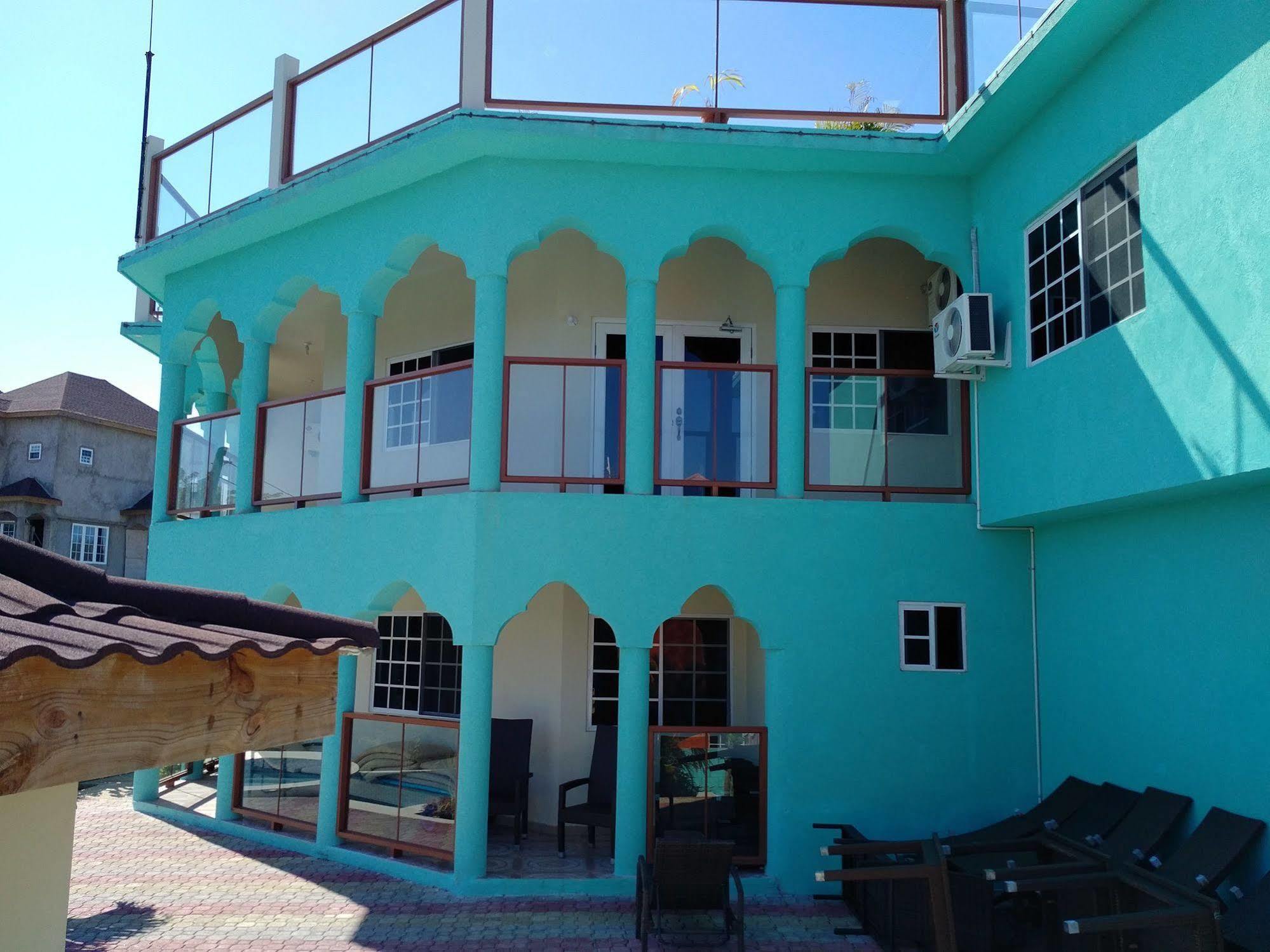 Negril Sky Blue Resorts ภายนอก รูปภาพ